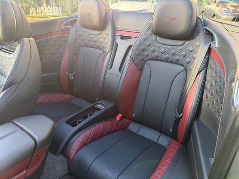 Certified 2024 Bentley Continental GT image 16