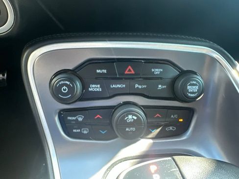 Used 2020 Dodge Challenger R/T Scat Pack RWD image 5
