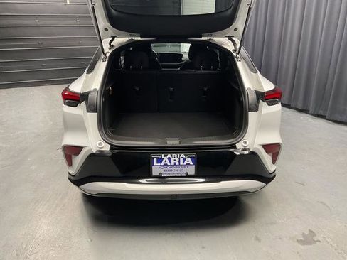 Used 2024 Buick Envista Sport Touring image 6