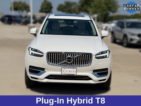 Certified 2025 Volvo XC90 T8 Plus AWD/4WD image 5