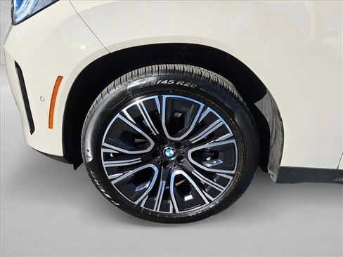 Certified 2025 BMW X3 xDrive30i w/ Convenience Package image 21