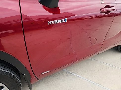 Used 2021 Toyota Highlander Platinum image 6