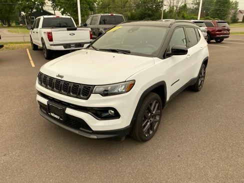 Used 2026 Jeep Compass Limited AWD/4WD image 1