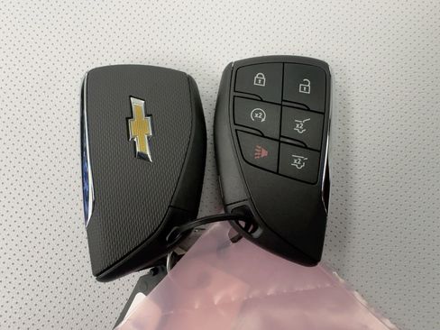 New 2026 Chevrolet Suburban Premier w/ Sun And Tow Package image 32