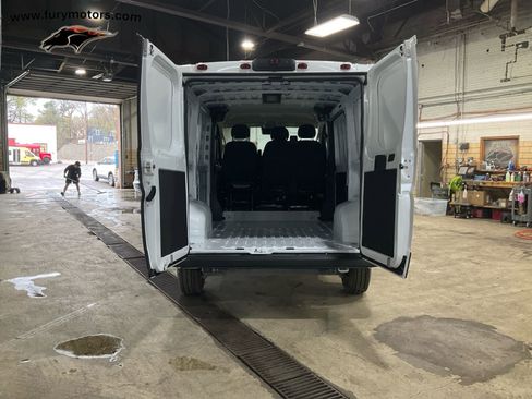 Used 2025 RAM ProMaster 1500 w/ Convenience Group FWD image 20