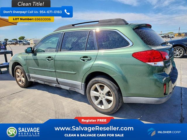 Used 2013 Subaru Outback 2.5i Premium AWD/4WD image 3
