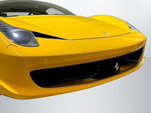Used 2013 Ferrari 458 Italia Coupe RWD image 26