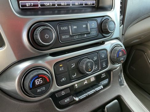 Used 2019 Chevrolet Tahoe LT image 26