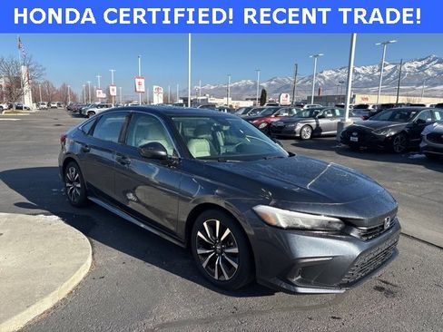 Used 2023 Honda Civic EX image 4