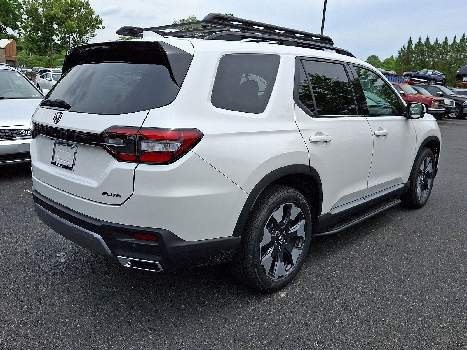New 2026 Honda Pilot Elite image 4