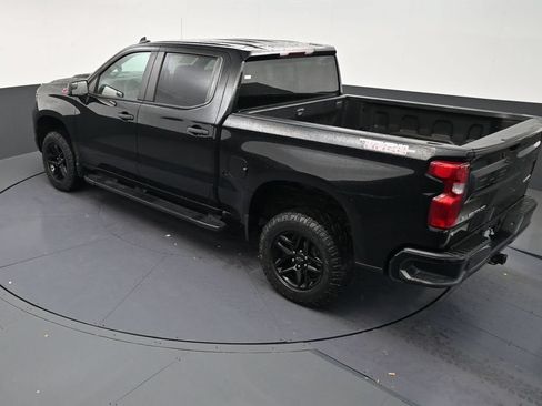 Used 2023 Chevrolet Silverado 1500 Custom Trail Boss AWD/4WD image 15
