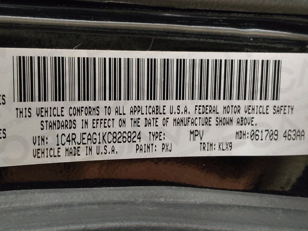 Used 2019 Jeep Grand Cherokee Laredo w/ Laredo X Package RWD image 33