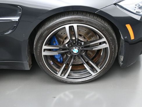 Used 2015 BMW M4 Convertible image 38