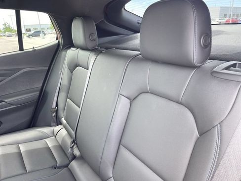 Used 2024 Buick Envista Sport Touring w/ Convenience II Package FWD image 35