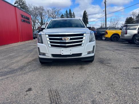 Used 2020 Cadillac Escalade ESV Luxury image 33