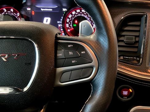Used 2020 Dodge Challenger SRT Hellcat Redeye image 20