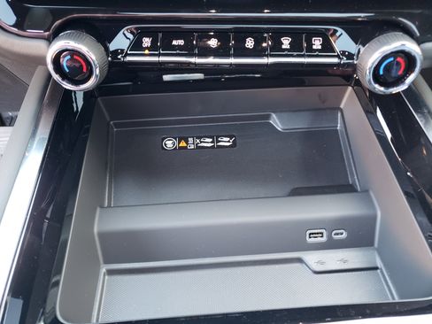 New 2026 Chevrolet Tahoe Premier image 24