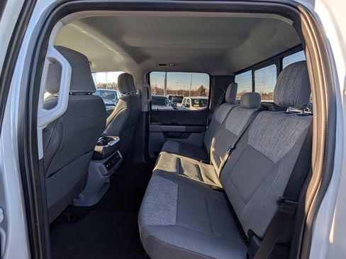 Certified 2022 Ford F150 XLT w/ Equipment Group 302A High image 14