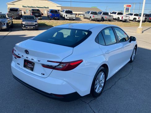 Certified 2025 Toyota Camry LE image 7