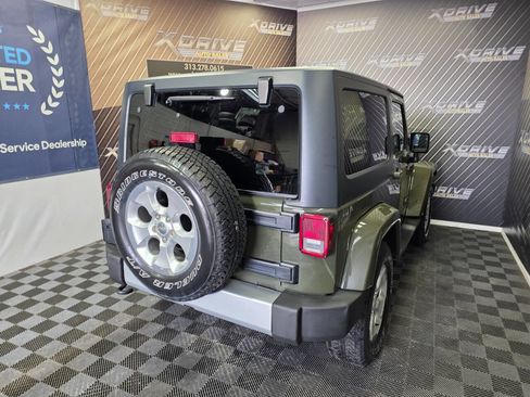 Used 2015 Jeep Wrangler Sahara w/ Connectivity Group AWD/4WD image 15