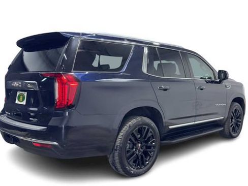 Used 2021 GMC Yukon SLT w/ SLT Luxury Plus Package image 2