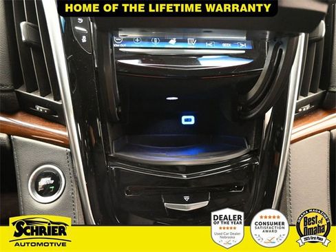 Used 2020 Cadillac Escalade Premium Luxury image 29
