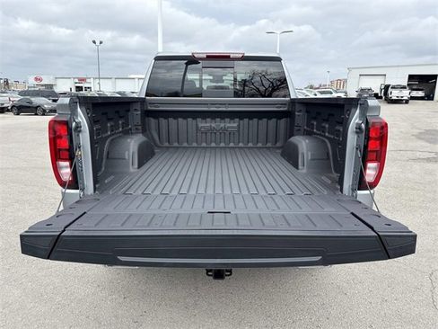 New 2026 GMC Sierra 1500 Elevation image 7