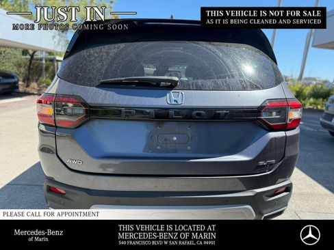 Used 2023 Honda Pilot Elite image 4