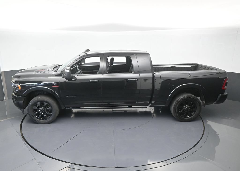 Used 2023 RAM 2500 Limited AWD/4WD image 59