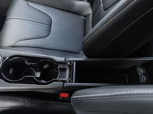 New 2025 Lotus Emira image 34