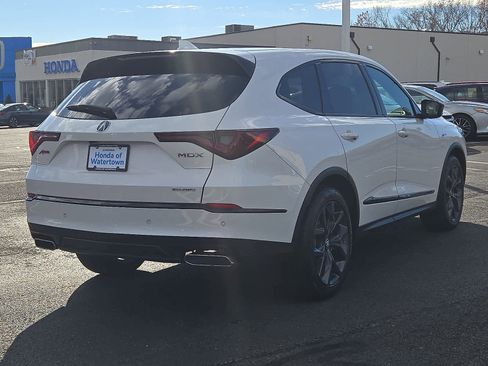 Used 2023 Acura MDX A-Spec image 5