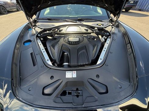 Used 2020 Porsche Panamera 4 AWD/4WD image 29