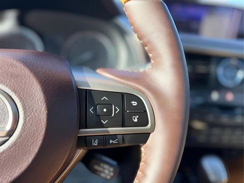 Used 2019 Lexus RX 350 FWD w/ Navigation Package image 39