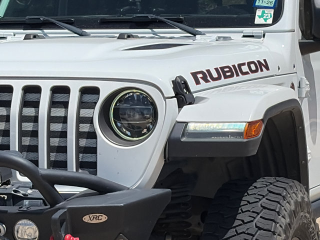 Used 2021 Jeep Gladiator Rubicon AWD/4WD image 6