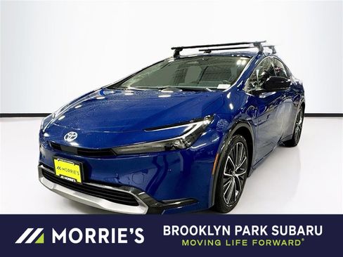 Used 2023 Toyota Prius XLE image 1
