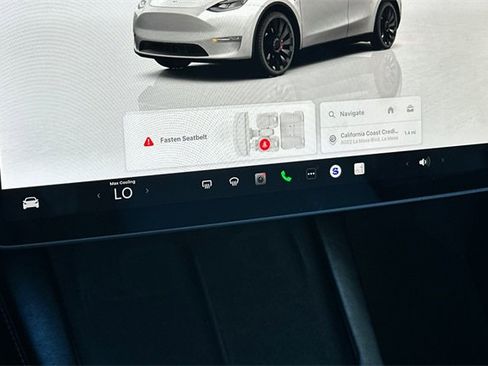 Used 2023 Tesla Model Y Performance image 23