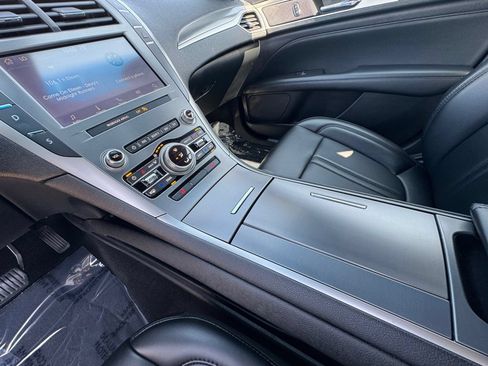 Used 2019 Lincoln MKZ Premiere AWD/4WD image 28