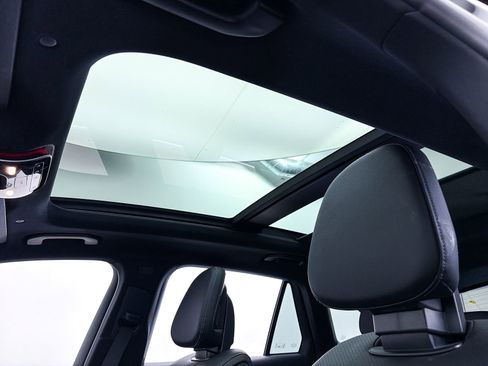 Used 2024 Mercedes-Benz GLC 300 w/ AMG Line image 3