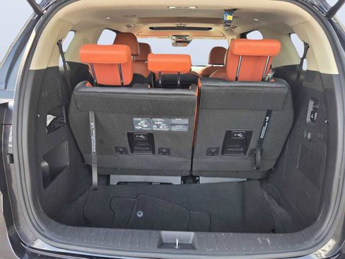 Used 2024 Kia Carnival SX Prestige FWD image 15