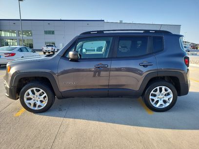 Used 2018 Jeep Renegade Latitude w/ Cold Weather Group