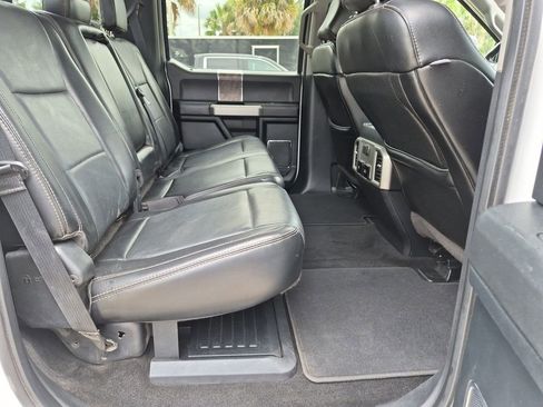 Used 2018 Ford F250 Lariat w/ Lariat Ultimate Package AWD/4WD image 23