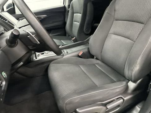 Used 2020 Honda Ridgeline Sport image 10