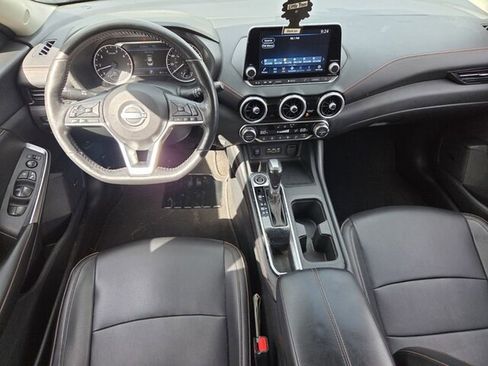 Used 2024 Nissan Sentra SR w/ SR Premium Package FWD image 9