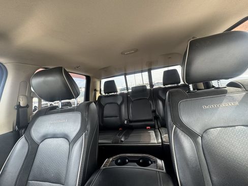 Used 2020 RAM 1500 Laramie RWD image 13