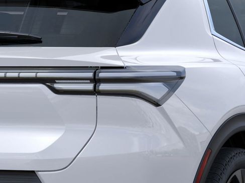 New 2026 Chevrolet Equinox EV LT image 76