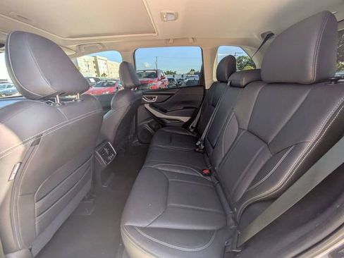 Used 2022 Subaru Forester Limited AWD/4WD image 12