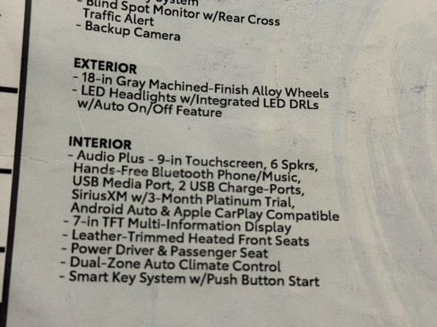 Used 2022 Toyota Camry XLE image 45