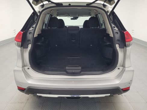Used 2020 Nissan Rogue SV FWD image 29