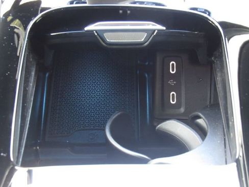 Used 2026 Mercedes-Benz GLC 300 4MATIC image 30