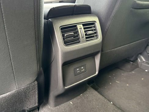 Certified 2023 Nissan Rogue SV image 15